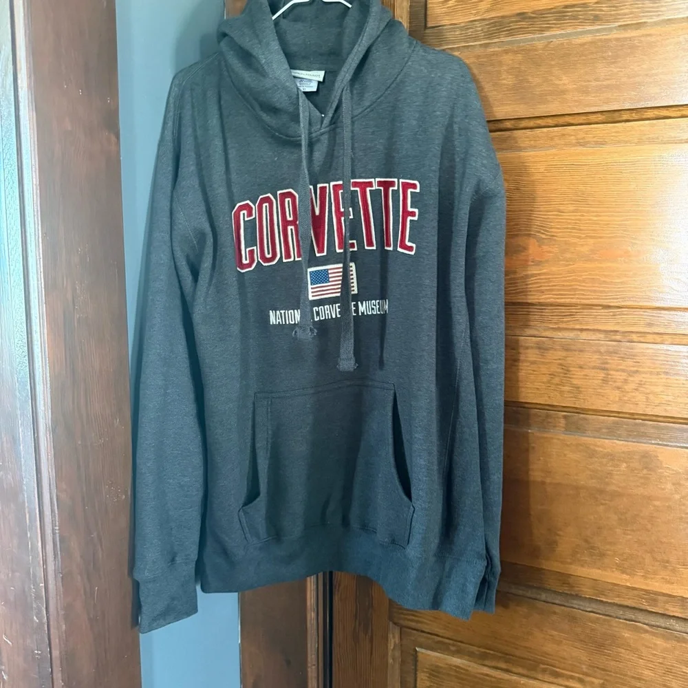 Artisan Dark Gray Hoodie National Corvette Museum sweatshirt XL - Picture 1 of 5
